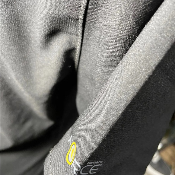 Set of 3 scrub tops* - Picture 4 of 12